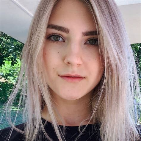 eva elfie videos